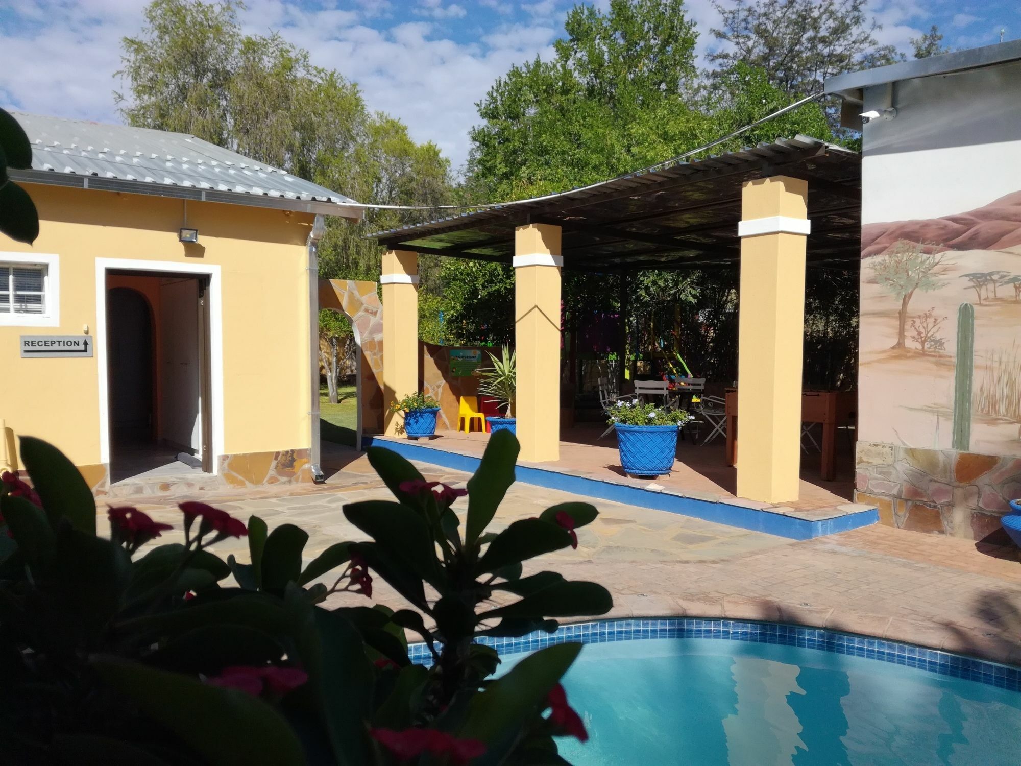 Capbon Guesthouse Windhoek Exterior foto